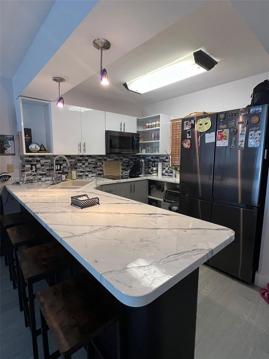 15600 NW 7th Ave Unit 707  