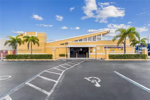 3135 W Broward Blvd, Lauderhill, FL 33312