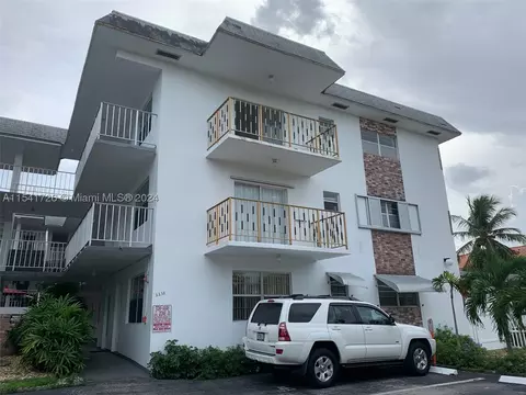 2238 Monroe St #102, Hollywood, FL 33020