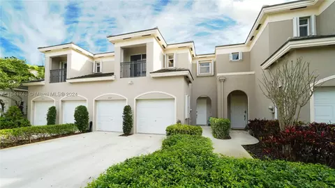 8624 SW 139th Ter, Palmetto Bay, FL 33158
