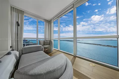 2101 Brickell Ave #3204, Miami, FL 33129