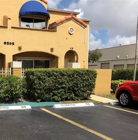 8505 NW 3rd Ln #1012, Miami, FL 33126