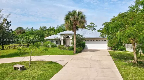 713 5th Ave, Lehigh Acres, FL 33972