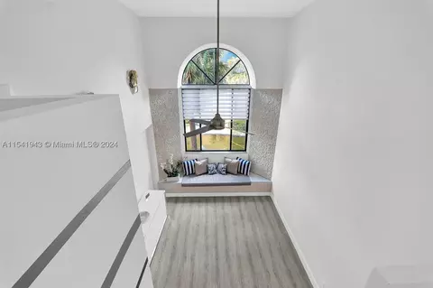 15555 N Miami Lakeway N #202, Miami Lakes, FL 33014