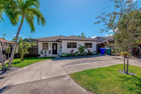 3620 SW 5th Ter, Miami, FL 33135