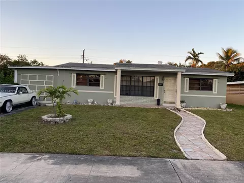 1401 NW 192nd Ter, Miami Gardens, FL 33169