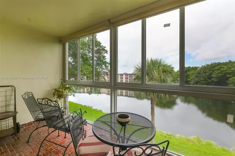 1103 NW 58th Ter #323, Sunrise, FL 33313