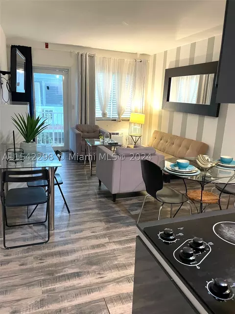 549 Meridian Ave #9, Miami Beach, FL 33139