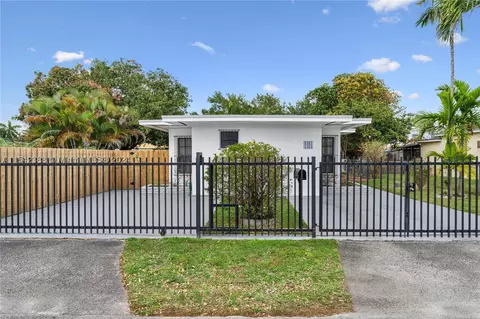 3461 NW 6th St, Miami, FL 33125