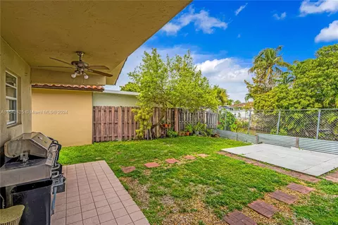 Exterior - 247 E 52nd St, Hialeah, FL 33013 photo 5 of 6