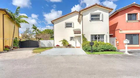 670 SW 116th Ct, Sweetwater, FL 33174