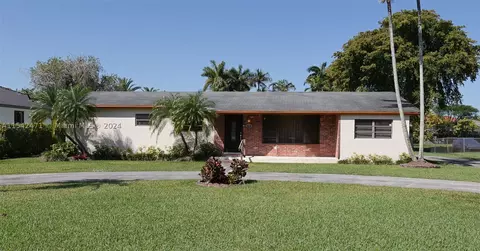 3610 SW 128th Ave, Miami, FL 33175