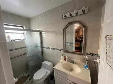 4590 W 8th Ct, Hialeah, FL 33012 photo 10
