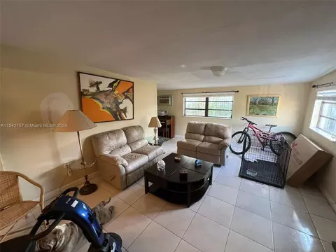 4590 W 8th Ct, Hialeah, FL 33012 photo 4