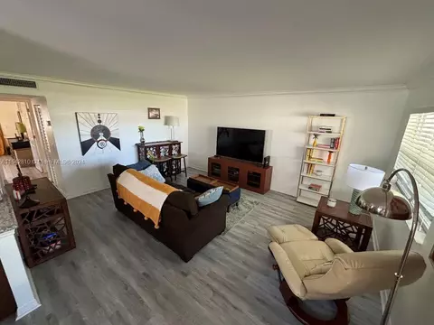 209 E Brittany E #0, Delray Beach, FL 33446