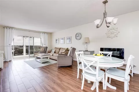 Undisclosed, Hollywood, FL 33021