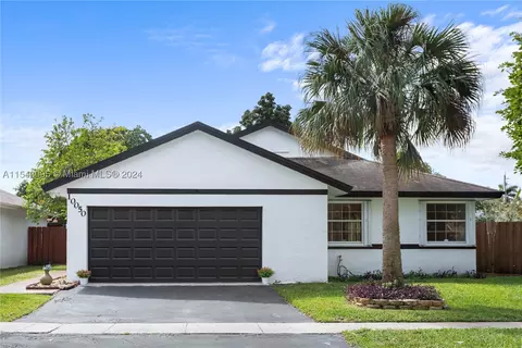 10050 SW 12th St, Pembroke Pines, FL 33025