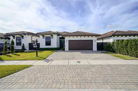 14570 SW 19th St, Miami, FL 33175