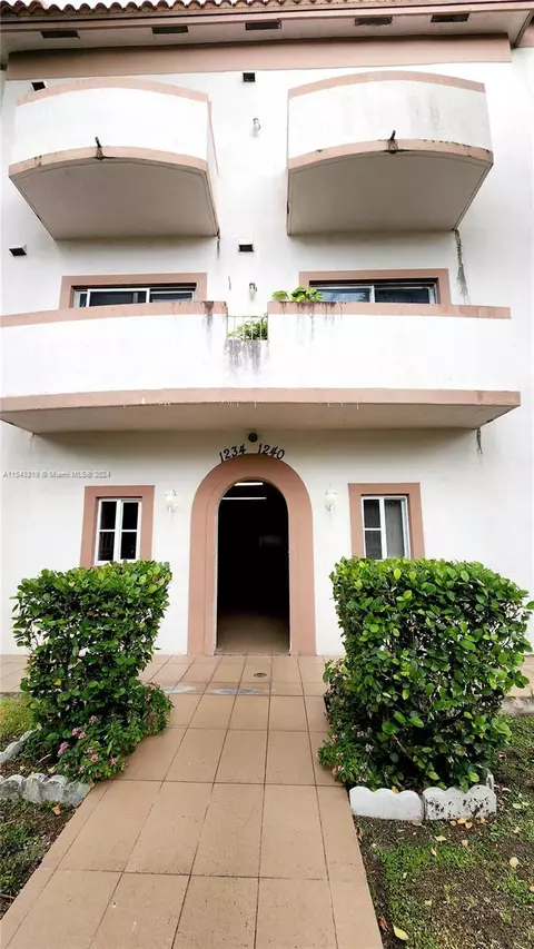 1234 NW 4th St #304, Miami, FL 33125