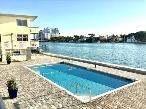 6484 Indian Crk #233, Miami Beach, FL 33141
