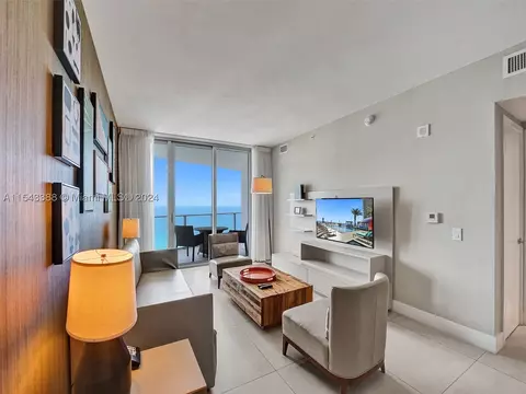 4111 S Ocean Dr #3810, Hollywood, FL 33019