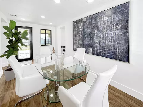 Dining - 494 W 41st Pl, Hialeah, FL 33012 photo 1 of 2