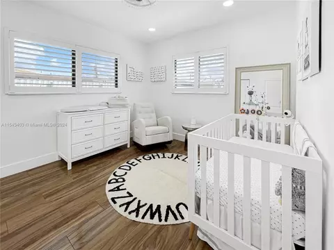 Bedroom - 494 W 41st Pl, Hialeah, FL 33012 photo 5 of 6