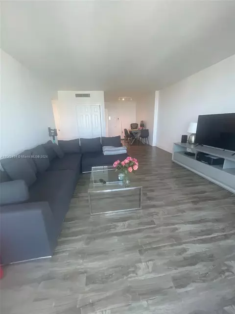 1200 West Ave #1210, Miami Beach, FL 33139