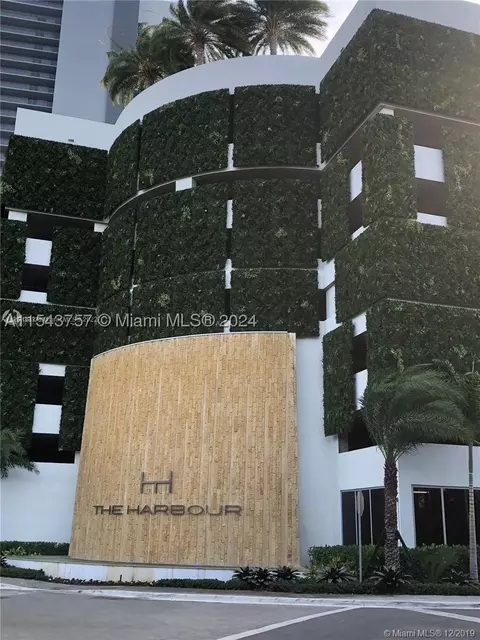 16385 Biscayne Blvd #2307, North Miami Beach, FL 33160