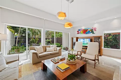 2957 Bridgeport Ave #2959, Miami, FL 33133