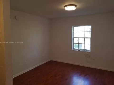 3615 Thomas Ave #11, Miami, FL 33133