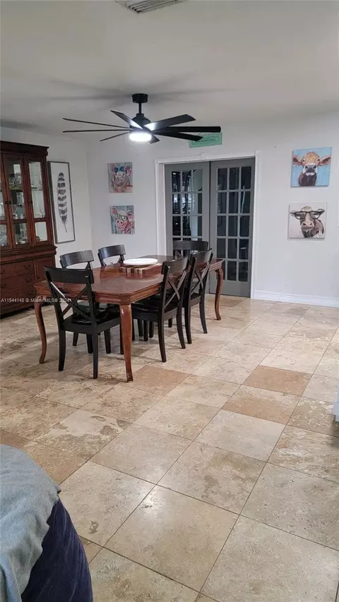 Dining - 108 Mitchell Dr, Brandon, FL 33511 photo 1 of 2