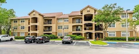 101 SW 117th Ave #7304, Pembroke Pines, FL 33025