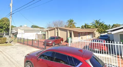 3125 NW 21st Ct, Miami, FL 33142