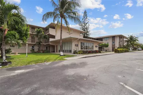 1480 E Sample Rd #311, Pompano Beach, FL 33064 photo 1