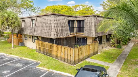 14209 SW 94th Cir Ln #103-7, Miami, FL 33186