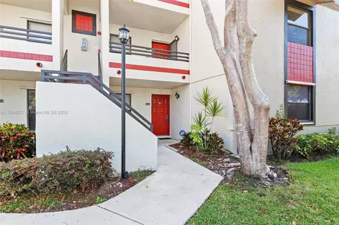 11446 NW 10th St #11446, Pembroke Pines, FL 33026