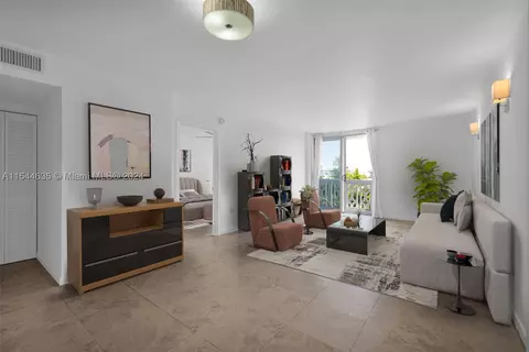 1020 Meridian Ave #505, Miami Beach, FL 33139