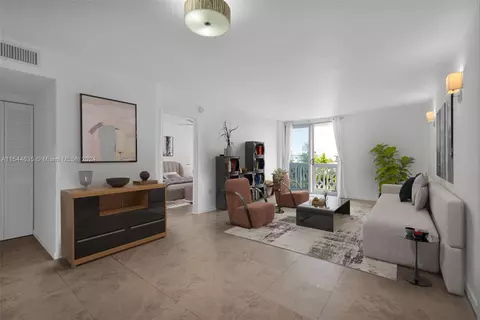 1020 Meridian Ave #505, Miami Beach, FL 33139
