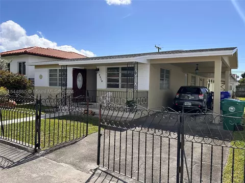 3510 NW 19th Ter, Miami, FL 33125