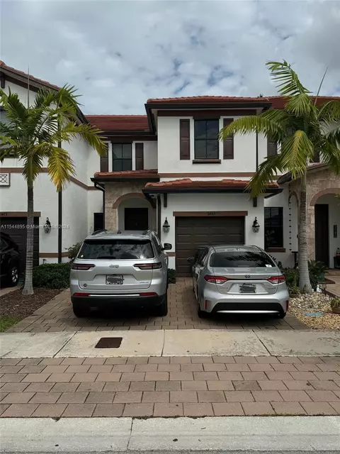3465 W 104th Ter, Hialeah, FL 33018