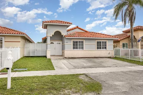6923 W 30th Ln, Hialeah, FL 33018