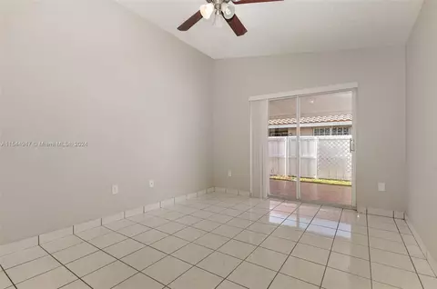 7500 W 29th Ave, Hialeah, FL 33018 photo 11