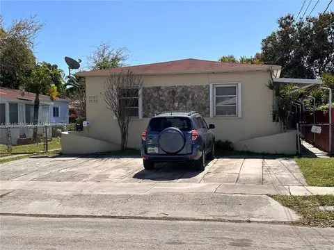 1532 SW 22nd Ter, Miami, FL 33145