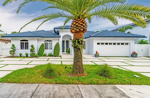 16231 NW 77th Pl, Miami Lakes, FL 33016
