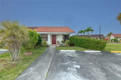 1490 SW 124th Place Concourse, Miami, FL 33184