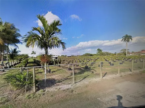20990 SW 210th St, Miami, FL 33187