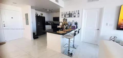 7900 Harbor Island Dr #1510, North Bay Village, FL 33141