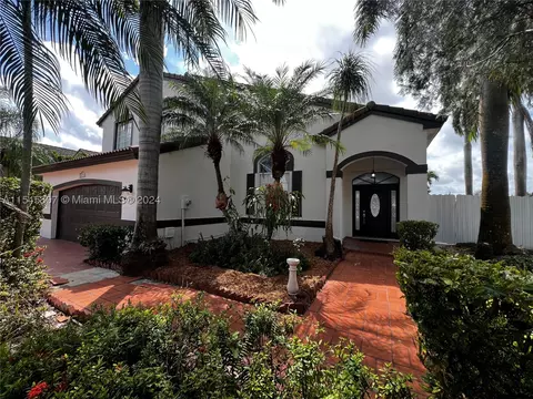 16094 SW 77th Ter, Miami, FL 33193