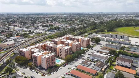 View/Area - 440 E 23rd St #1209, Hialeah, FL 33013 photo 6 of 6